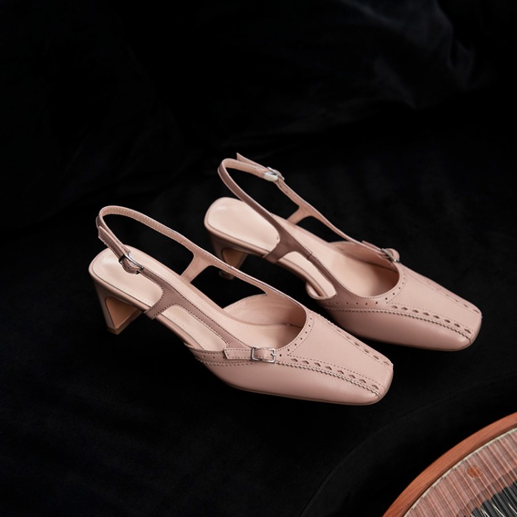 Minimalist Mary Jane Shoes with Buckle and Square Toe - Image 3